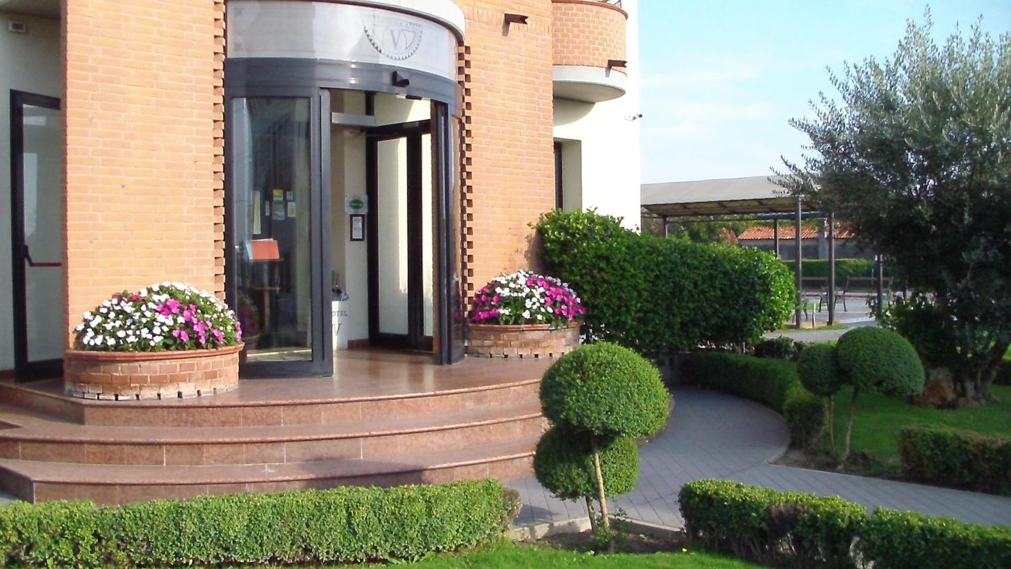 Hotel Da Vito Campagna Lupia Exterior photo